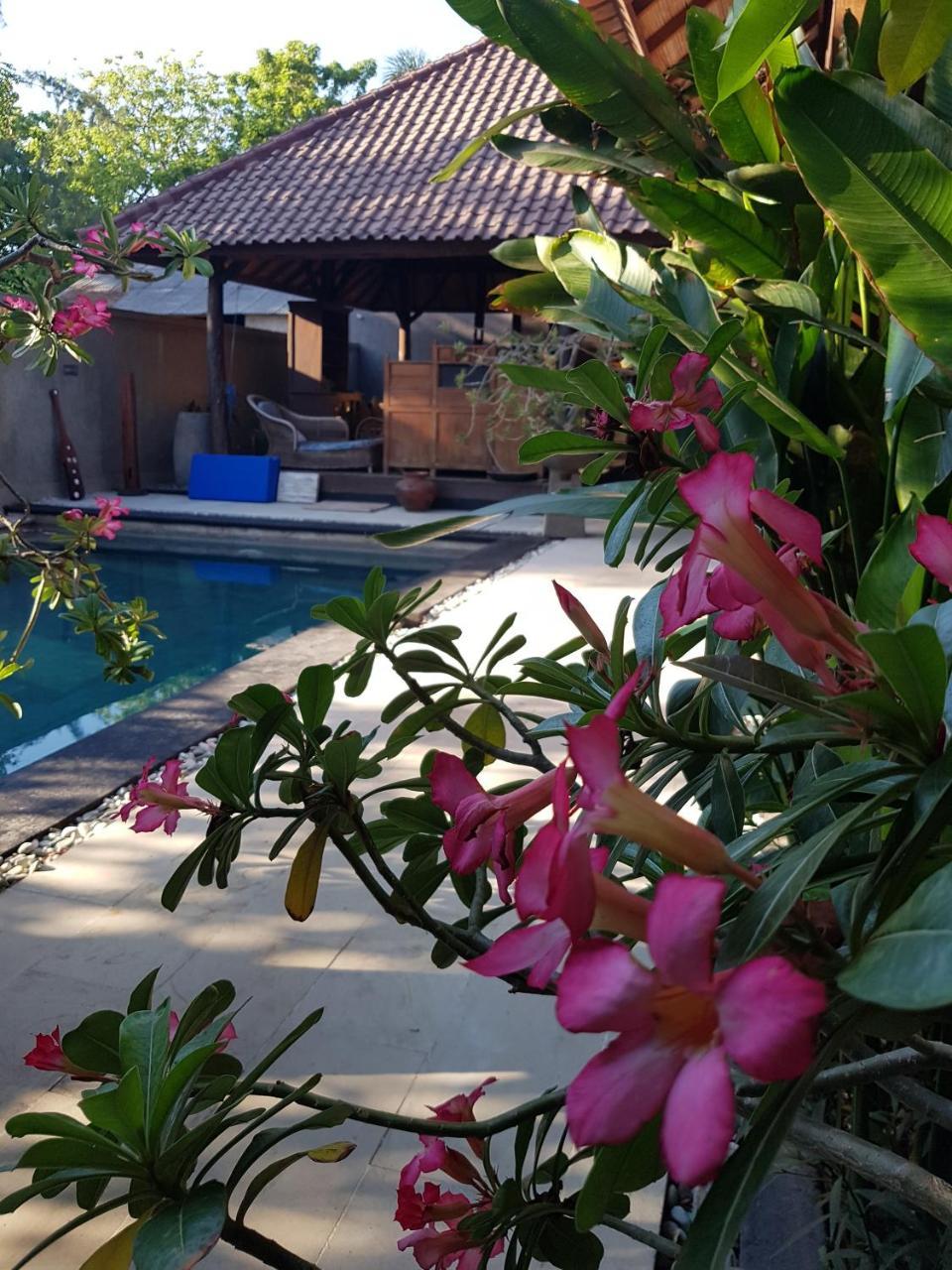 Gili Exotic Villa Gili Trawangan Luaran gambar