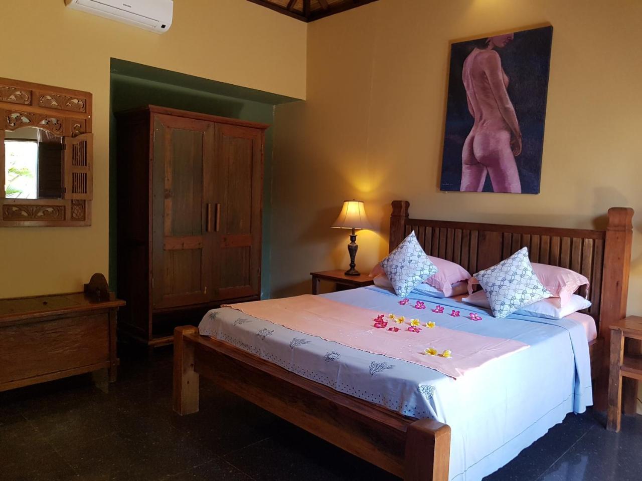 Gili Exotic Villa Gili Trawangan Luaran gambar