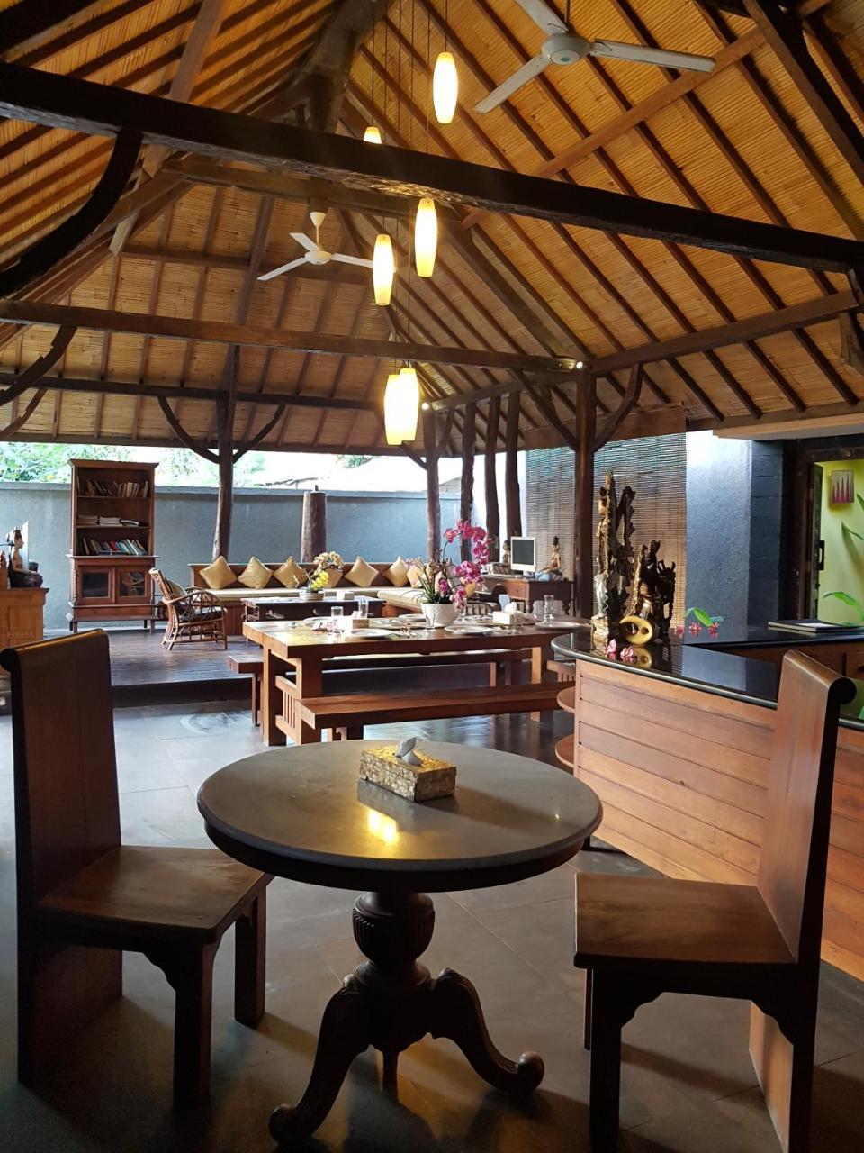 Gili Exotic Villa Gili Trawangan Luaran gambar