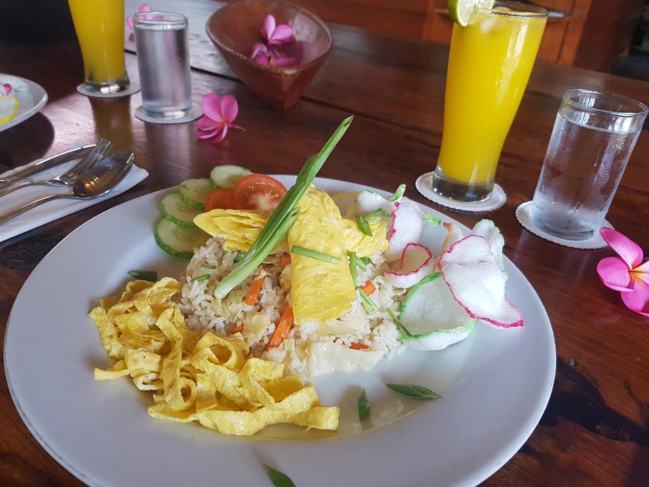 Gili Exotic Villa Gili Trawangan Luaran gambar
